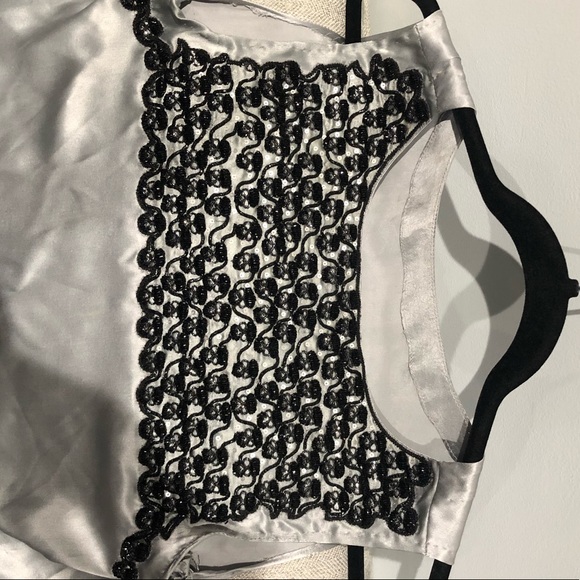 Grey silk midi dress with black embroidery - Picture 2 of 3